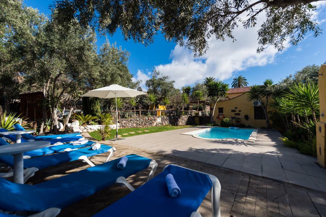 Bohemian Hideaway Finca - 2 Unique Houses With Shared Pool Santa Lucia Kültér fotó