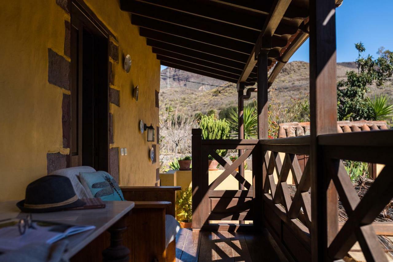 Bohemian Hideaway Finca - 2 Unique Houses With Shared Pool Santa Lucia Kültér fotó